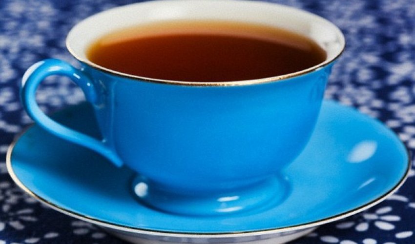 How drinking TEA can keep your bones strong