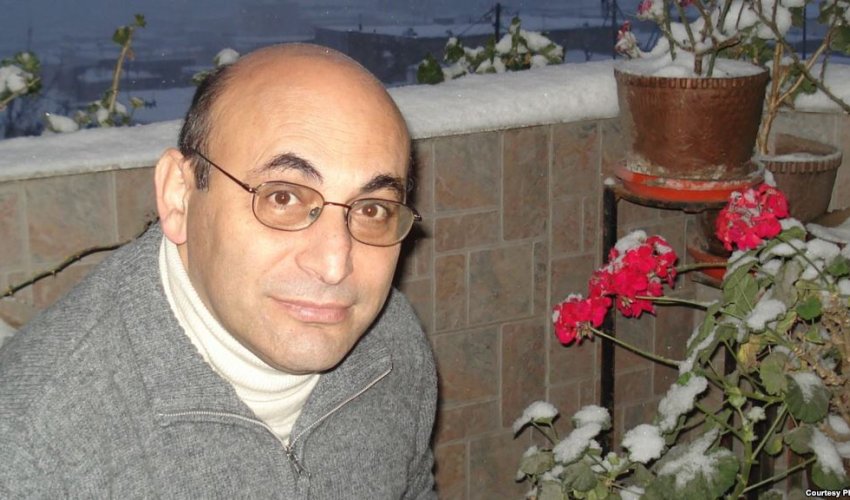 Azerbaijan frees jailed historian over poor health Azerbaijan frees jailed historian over poor health