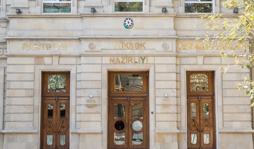 Rabitə və Yüksək Texnologiyalar Nazirliyində müşavirə keçirilib