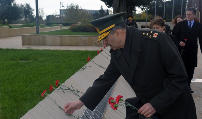 Turkish Ground Forces commander visits Baku