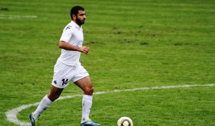 Rəşad Sadıqov yığma karyerası ilə bağlı qərarını açıqladı Rəşad Sadıqov yığma karyerası ilə bağlı qərarını açıqladı