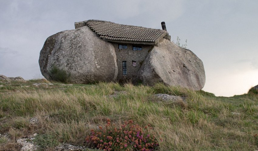 The real-life Flintstones house