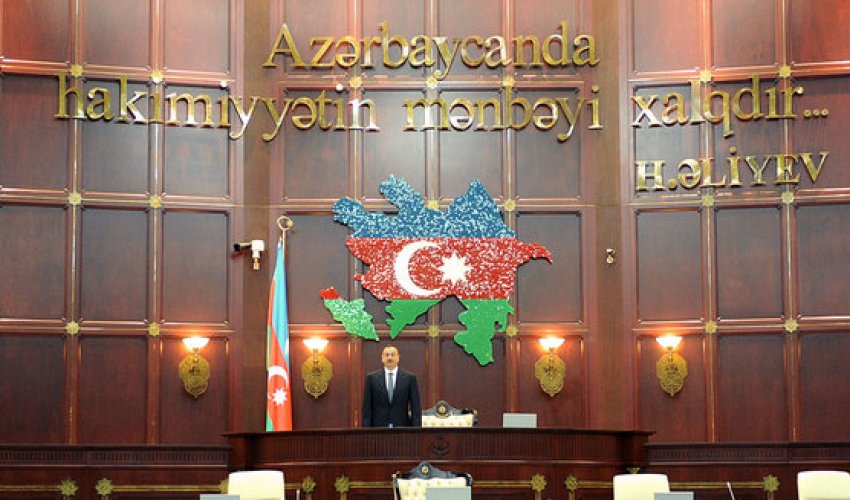 İlham Əliyev Milli Məclisin iclasında çıxış etdi