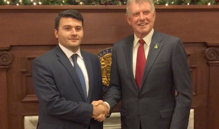 Consul general of Azerbaijan meets with Otter