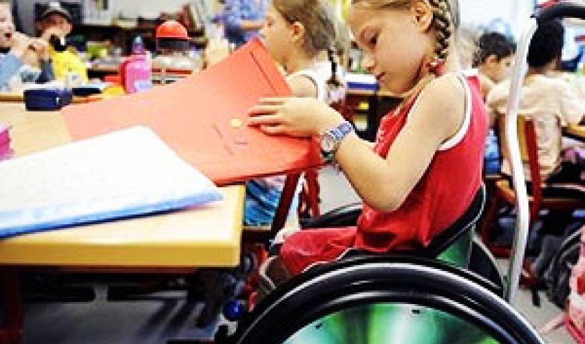 Sağlamlıq imkanları məhdud uşaqlar üçün yeni xidmətlər yaradılacaq Sağlamlıq imkanları məhdud uşaqlar üçün yeni xidmətlər yaradılacaq