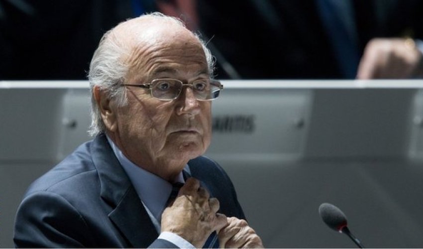 Fifa: FBI probing Sepp Blatter role in $100m bribery scandal