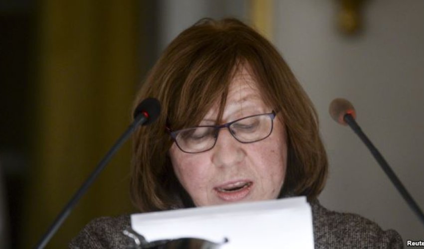 Svetlana Aleksieviçin Nobel nitqi sərt oldu (Tam mətni) Svetlana Aleksieviçin Nobel nitqi sərt oldu (Tam mətni)