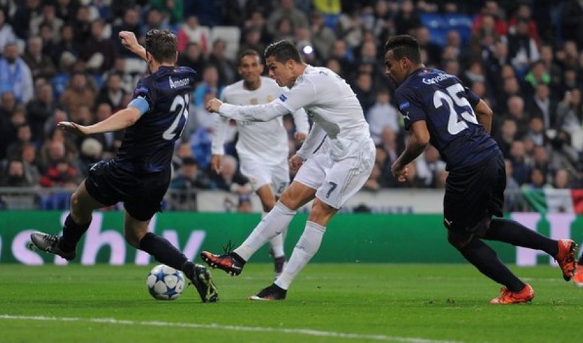 Real Madrid 8 - 0 Malmö FF