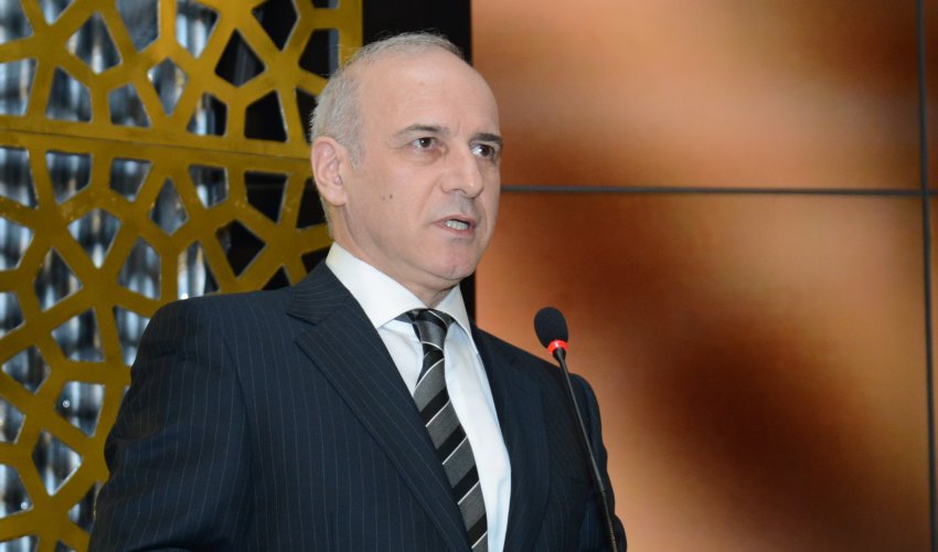 Azercell “İlin Mobil Operatoru” seçildi