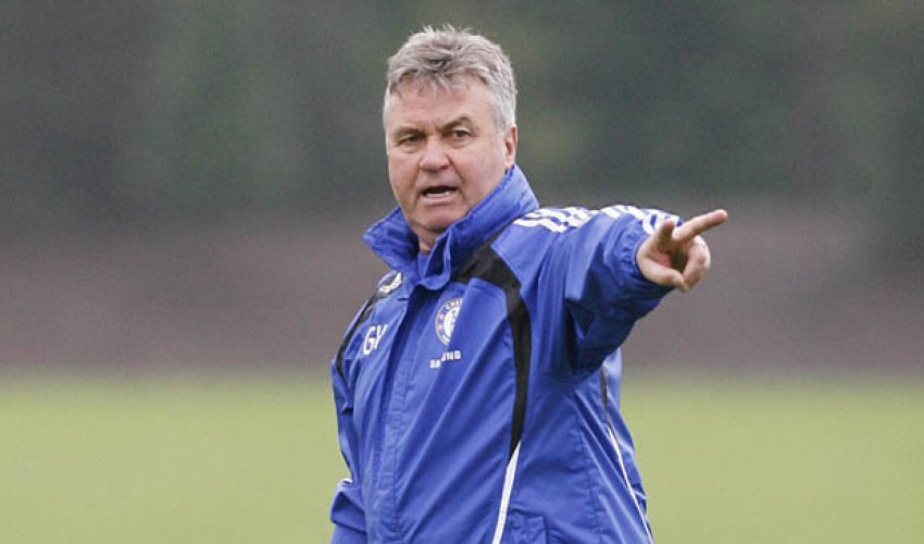 Chelsea confirm Guus Hiddink as manager following Jose Mourinho's sacking