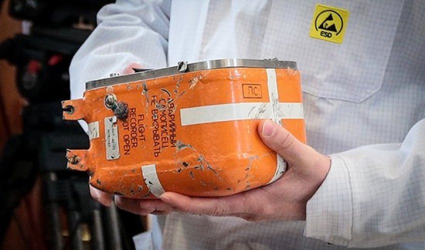 Vurulan Rusiya təyyarəsinin “qara qutu”sunu oxumaq mümkün olmadı