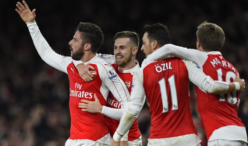 Arsenal hold on for crucial win over Manchester City