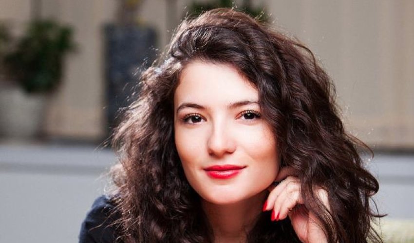 Dilara from Azerbaijan returns with new music