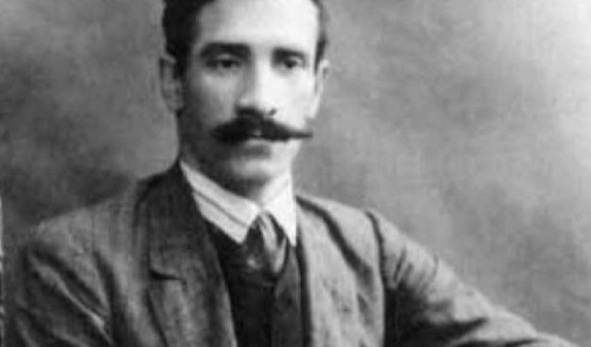 E-kitab - Aleksandr Stepanoviç Qrin: Əl E-kitab - Aleksandr Stepanoviç Qrin: Əl