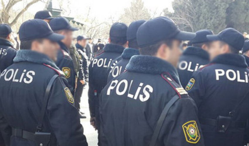 Siyəzəndə bir qrup sakinlə polis arasında insident Siyəzəndə bir qrup sakinlə polis arasında insident