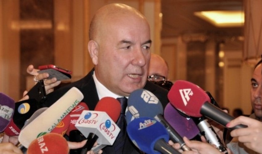 Revised Azerbaijan budget to be based on $30 oil