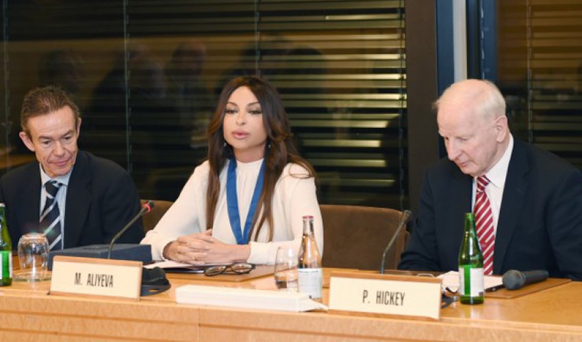 Mehriban Əliyevaya Avropa Olimpiya Komitələrinin Ali Ordeni təqdim edildi - Fotolar