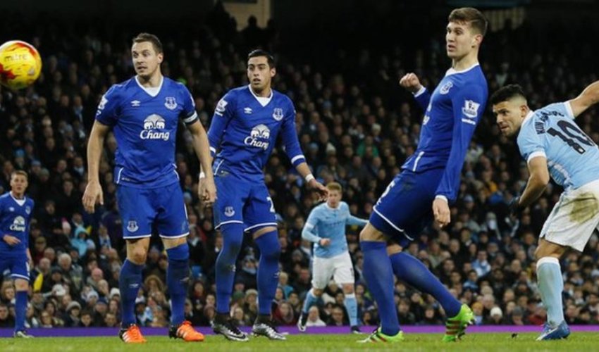 Manchester City 3 - 1 Everton