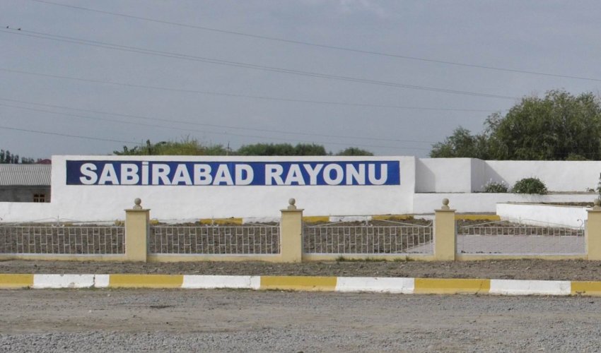 Abandoned newborn found alive on roadside in Azerbaijan