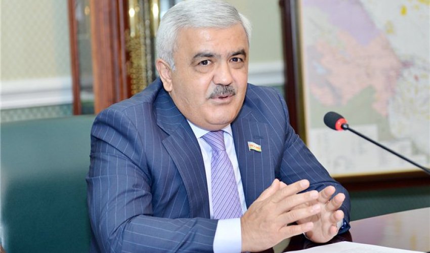 Benzin ucuzlaşmayacaq