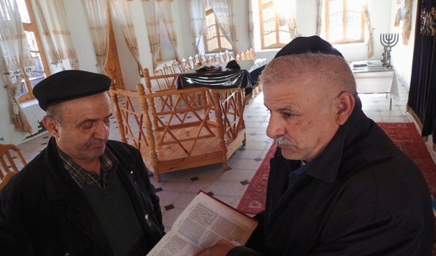 Azerbaijan, Israel’s top strategic partner in Muslim world, also deplores ‘double standards’