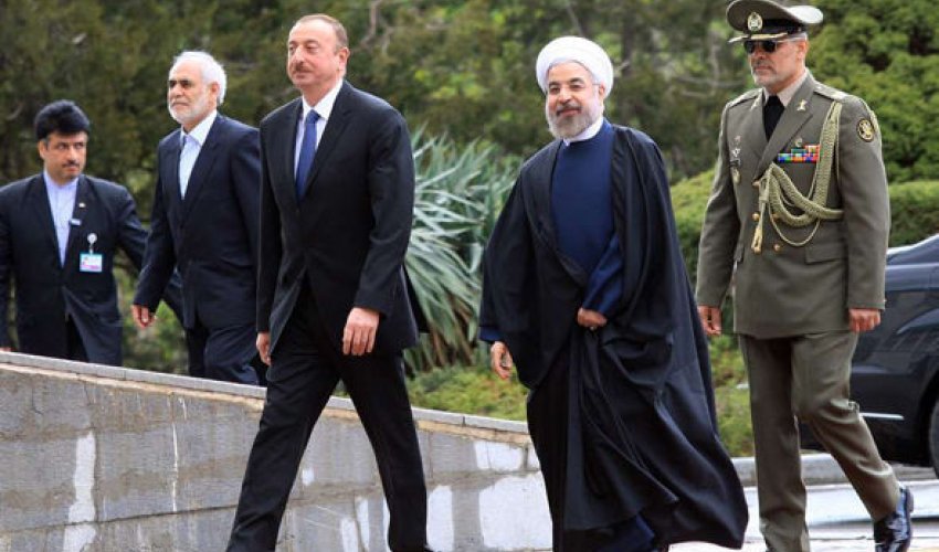 İlham Əliyev Həsən Ruhanini təbrik etdi