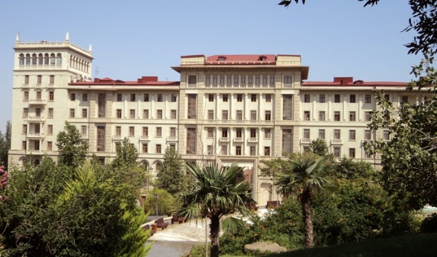 Doktorant, tələbə və şagirdlərə təqaüdlər yeni qaydada veriləcək