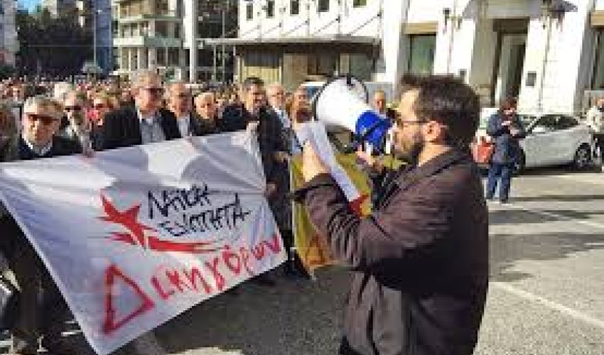 Акция греков против мигрантов