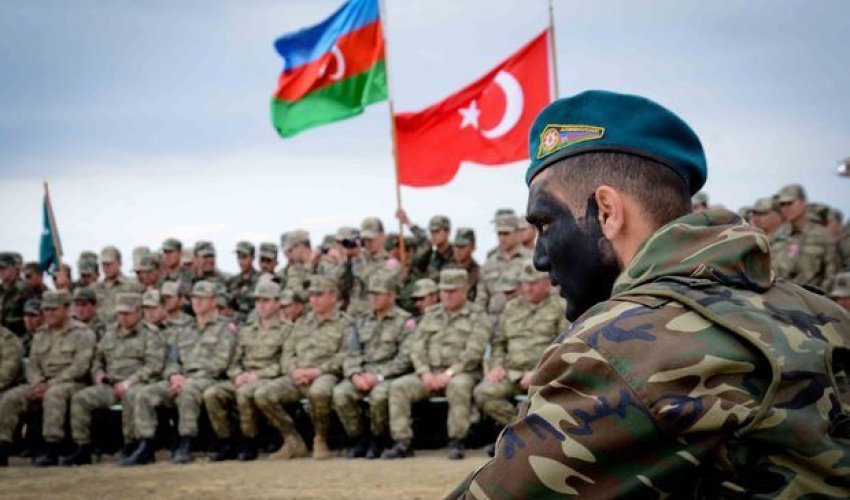 Азербайджанская армия самая сильная на Южном Кавказе Азербайджанская армия самая сильная на Южном Кавказе