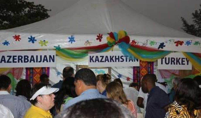 Azerbaijan joins charity event in Lagos
