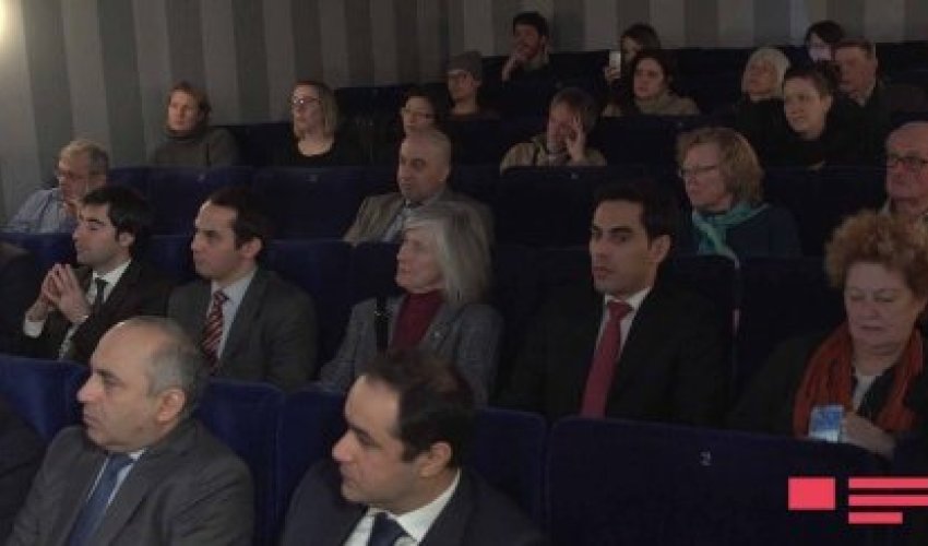 İsveçdə “Sonu olmayan dəhliz” filmi nümayiş olundu