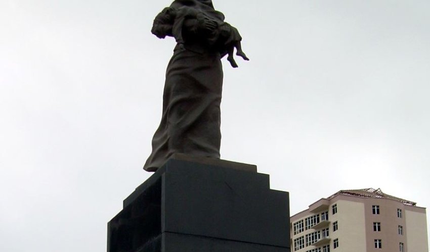 Azerbaijan embassy in Doha pays tribute to Khojaly martyrs