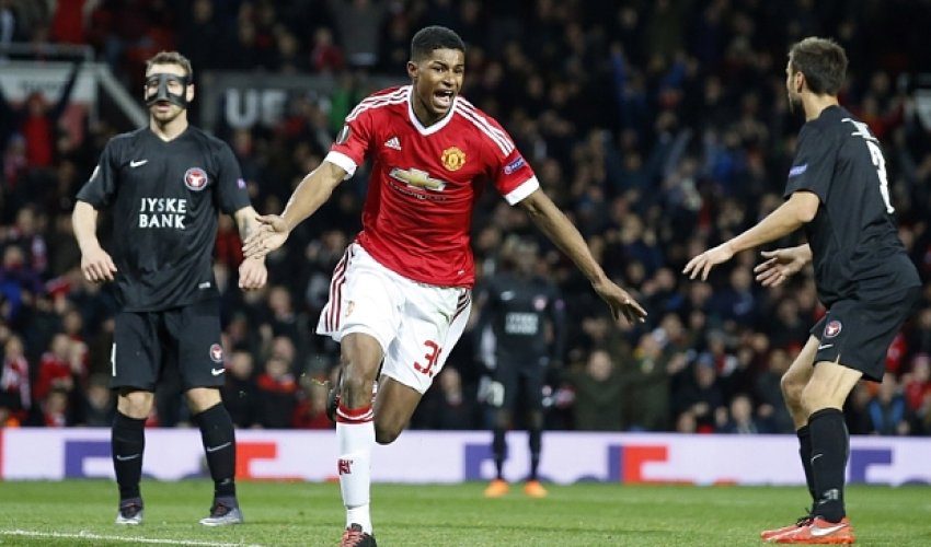 Marcus Rashford: Louis van Gaal says Man Utd striker is a 'special talent'