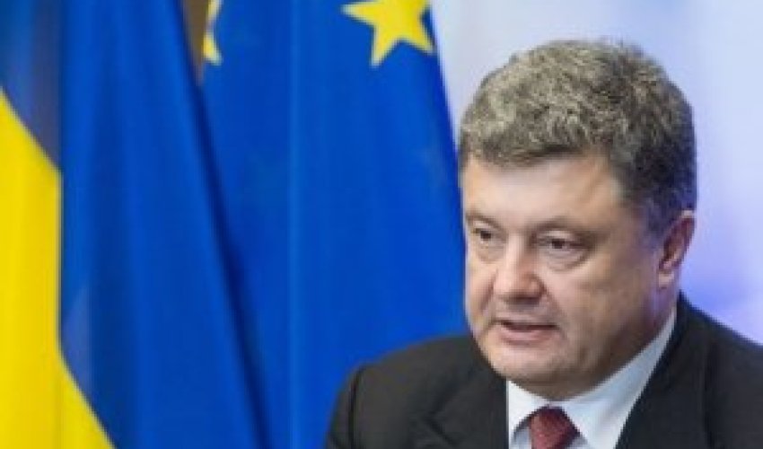 Poroşenko Türkiyəyə çox vacib səfər edəcəyini açıqladı