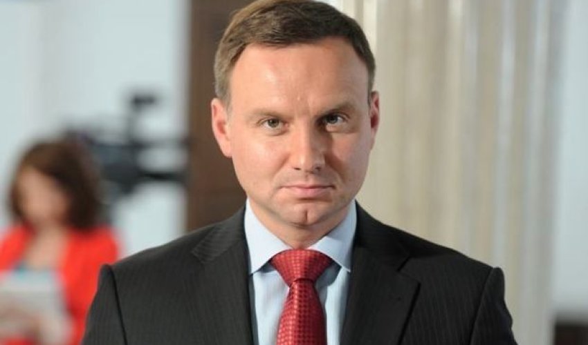 Президент попал в ДТП