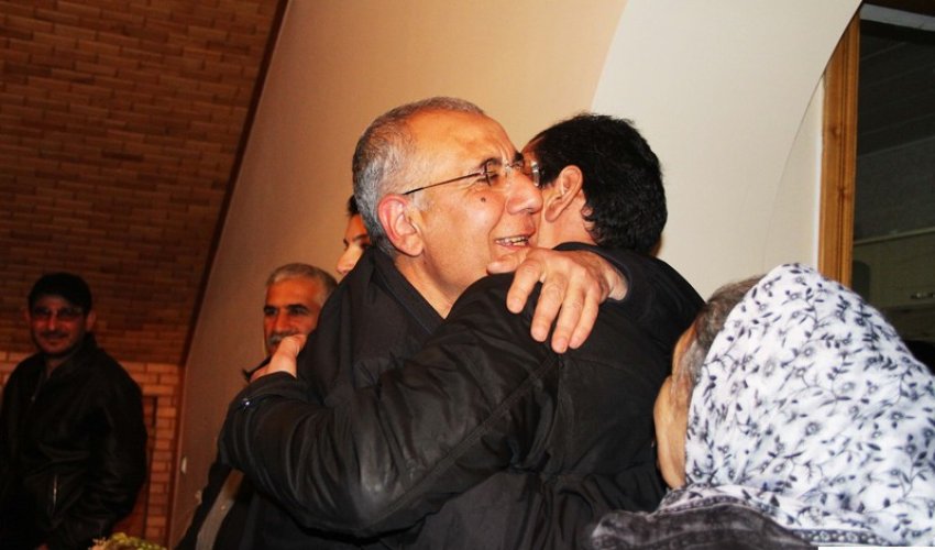 Hüquq müdafiəçisi İntiqam Əliyev evində - FOTOLAR
