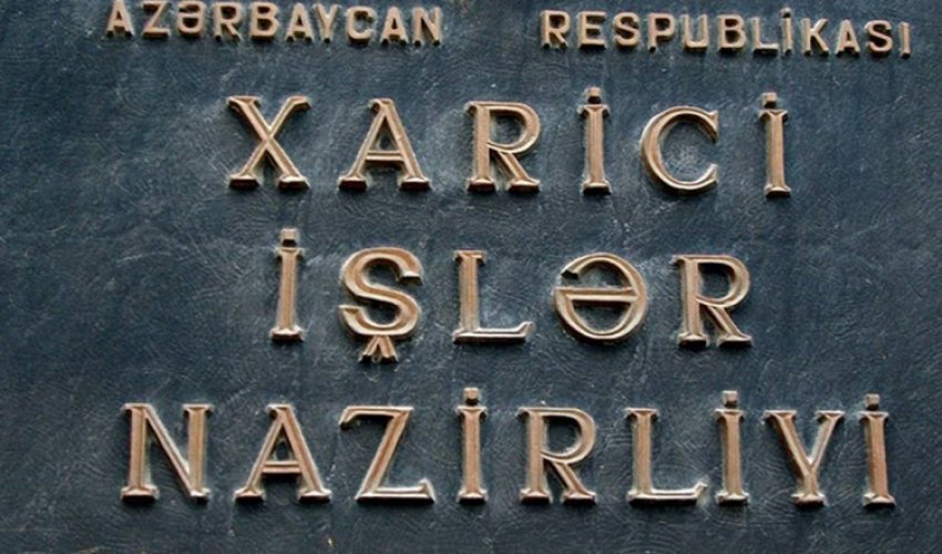 XİN: Misirdə qaçırılan təyyarədə Azərbaycan vətəndaşları olmayıb XİN: Misirdə qaçırılan təyyarədə Azərbaycan vətəndaşları olmayıb
