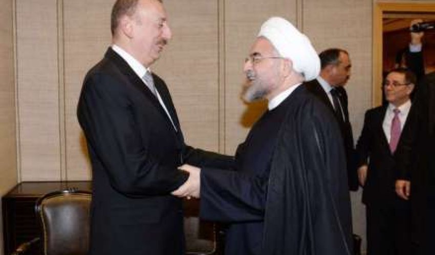 Iran, Azeri presidents confer on sidelines of OIC summit 