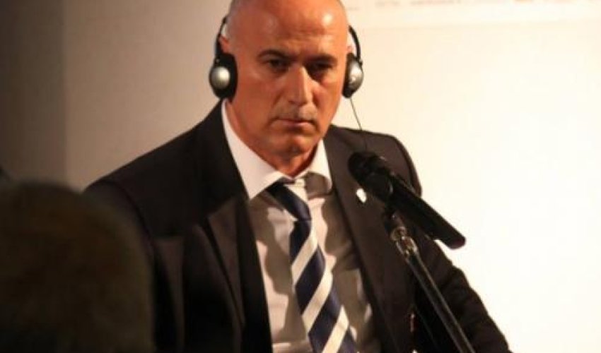 “Azərbaycanda uşaq futbolunun vəziyyəti Afrikadakı kimidir” “Azərbaycanda uşaq futbolunun vəziyyəti Afrikadakı kimidir”