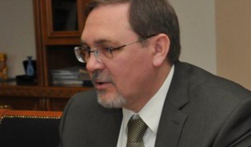 Ambassador says Russia does not equate Armenia with Azerbaijan Ambassador says Russia does not equate Armenia with Azerbaijan