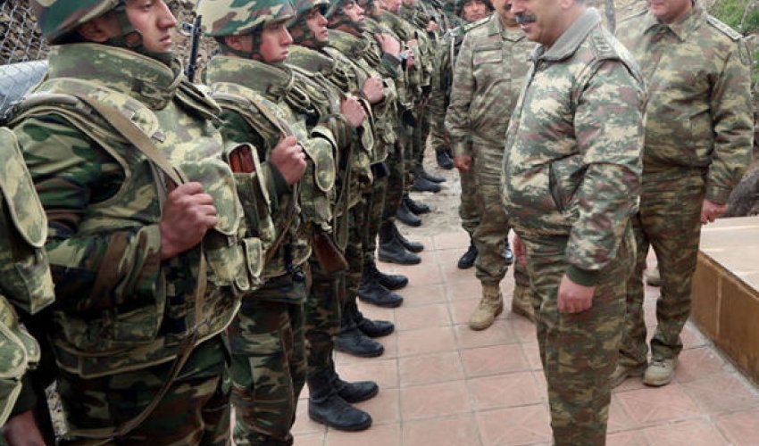 Zakir Həsənov ön xətdə yerləşən bölmələrdə olub – FOTOLAR