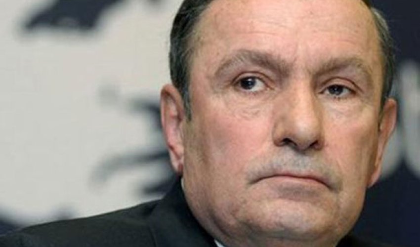 Ter-Petrosyan Qarabağ separatçılarının lideri ilə görüşdü