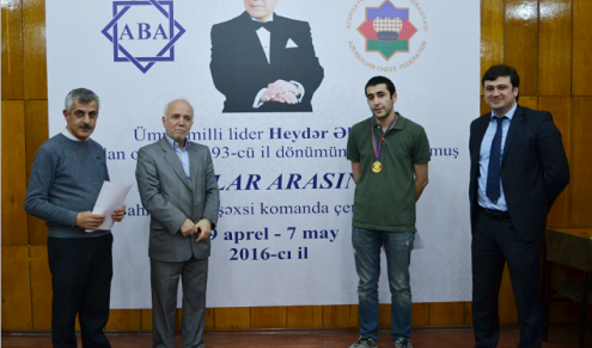 Unibank çempionatın qalibi oldu