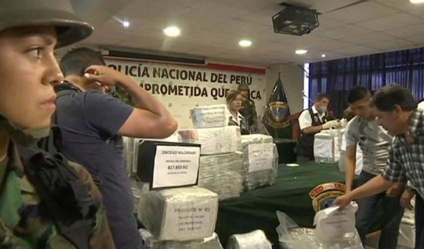 Спецслужбы конфисковали кокаин - ВИДЕО