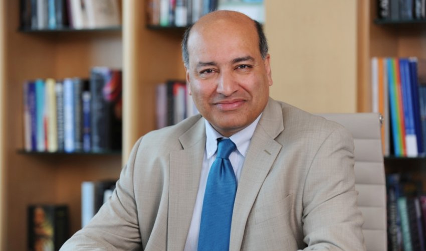 EBRD prezidentinin Azərbaycana səfəri başladı