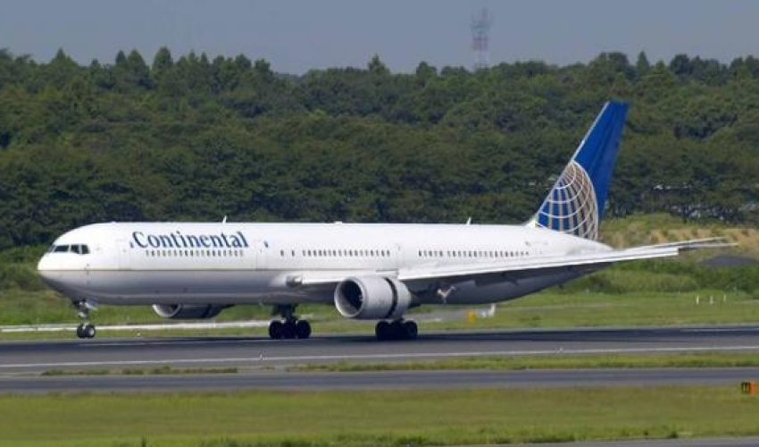 Təyyarənin pilotları yatdı, qırıcılar havaya qalxdı Təyyarənin pilotları yatdı, qırıcılar havaya qalxdı