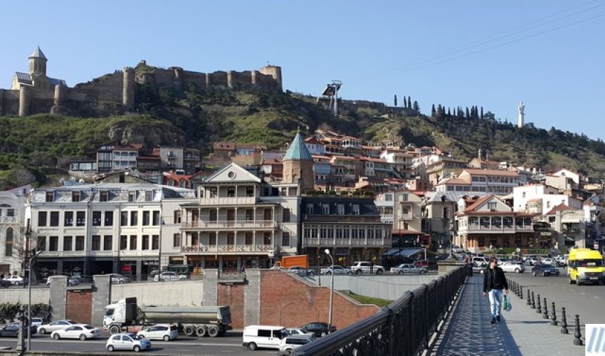 Qədim Tbilisinin ruhu - FOTOREPORTAJ Qədim Tbilisinin ruhu - FOTOREPORTAJ