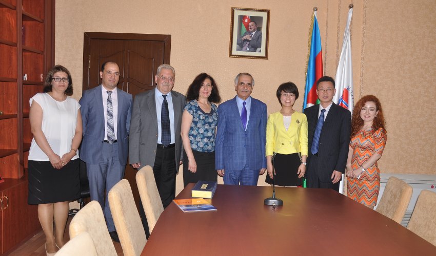 Çinin Xuçjou Universitetinin nümayəndə heyəti ADU-da oldu