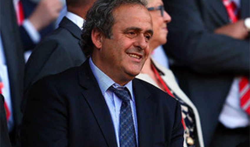 ​Mişel Platini Avropa çempionatında oyunları stadiondan izləməkdən imtina edib