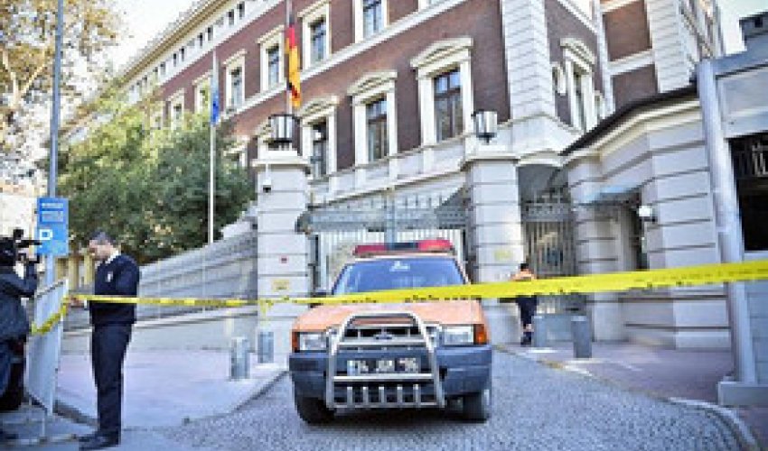Consulate General of Germany in Istanbul is cordoned off by police Consulate General of Germany in Istanbul is cordoned off by police